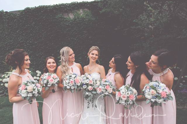 Girls & their girls