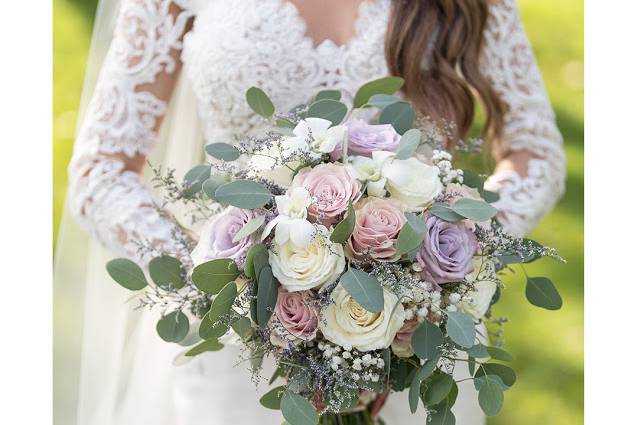 Spring bridal bouquet