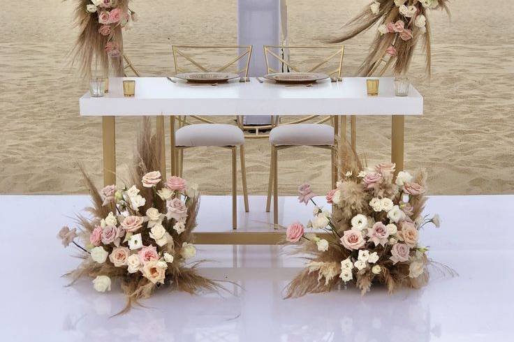 Subtle boho decors