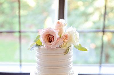 Birch bark buttercream