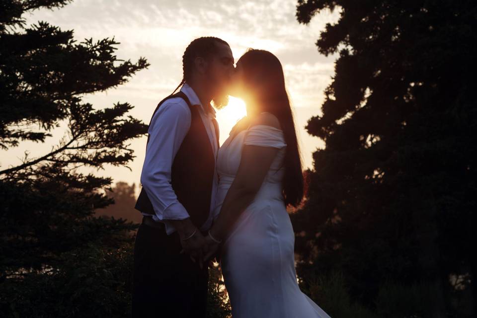 Golden Hour weddings