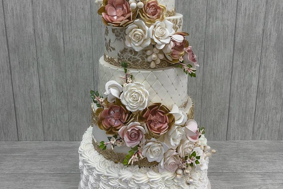 Luxury Wedding Cake