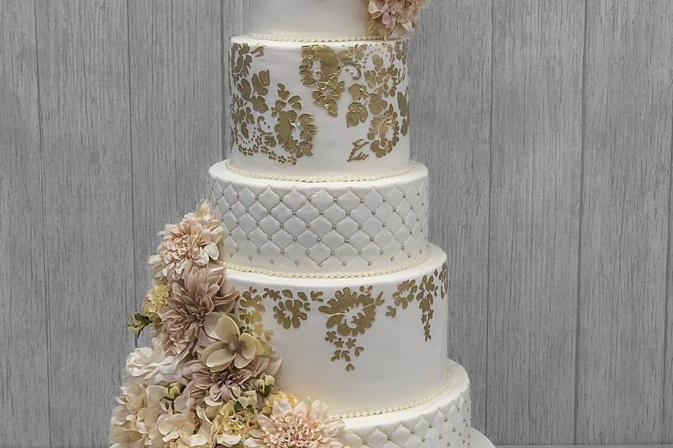 Luxury Wedding Cake