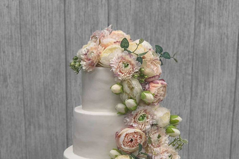 Modern Wedding Cake