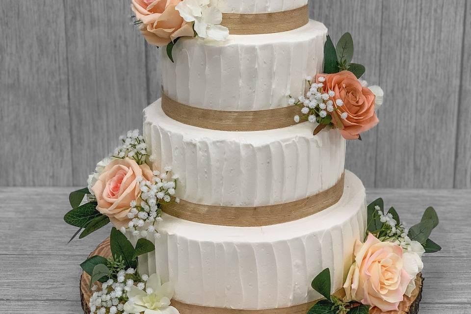 Rustic & Buttercream Wedding