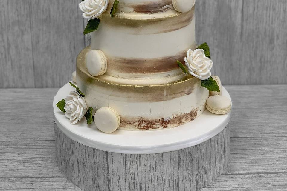 Rustic & Buttercream Wedding