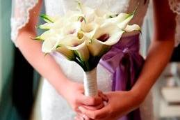 bride bouquet calla.jpg