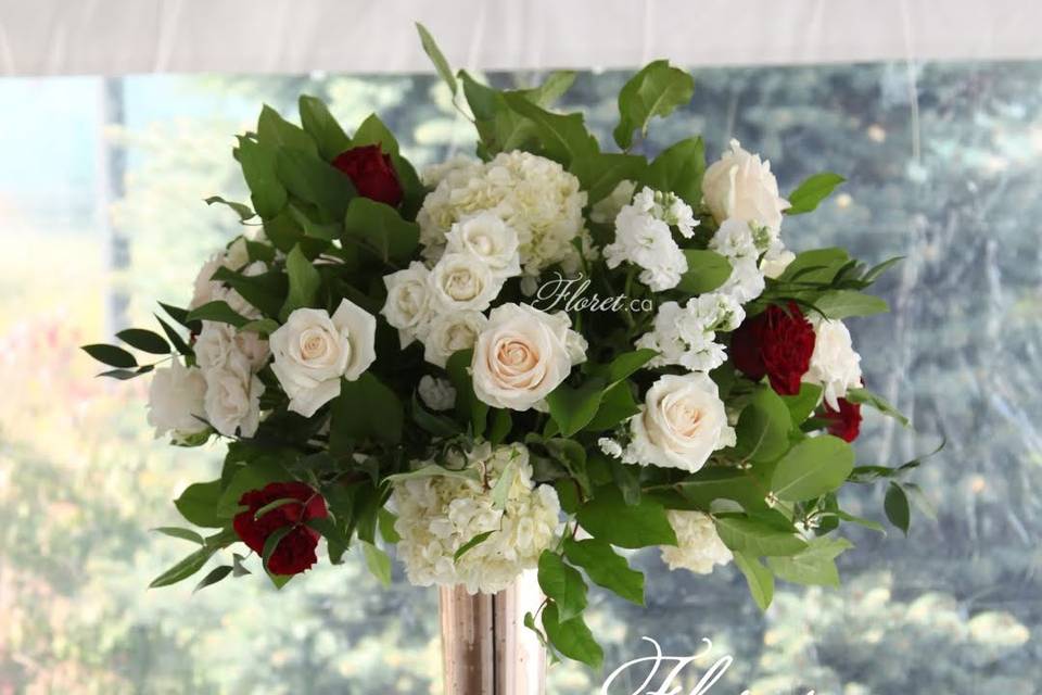 Floret.ca-tall-red-centerpiece