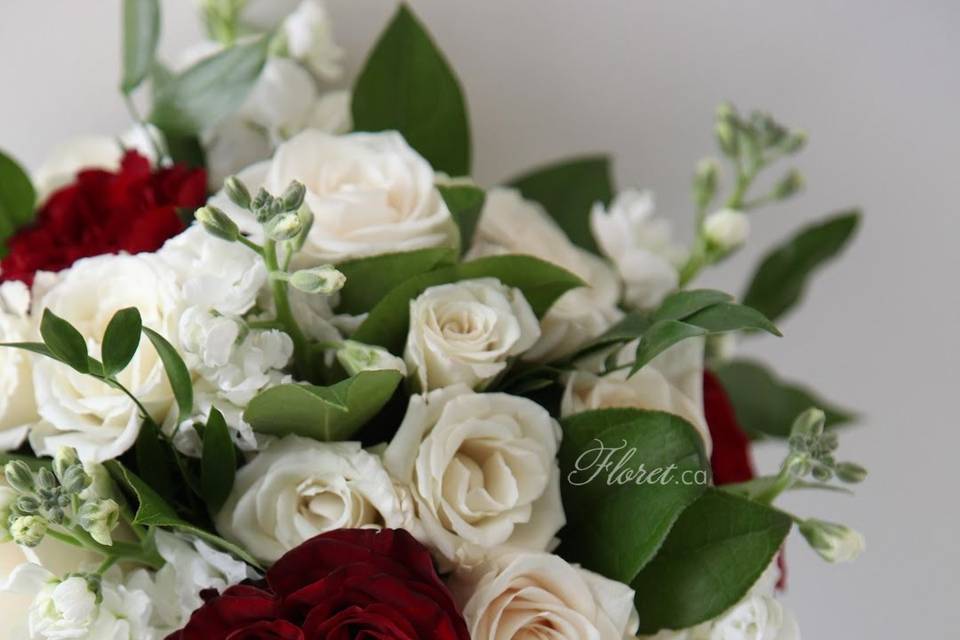 Floret.ca-red-bouquet