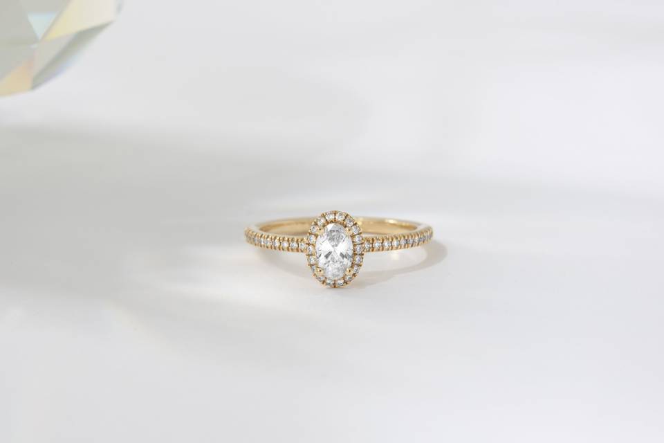 Petite Oval Cut Halo