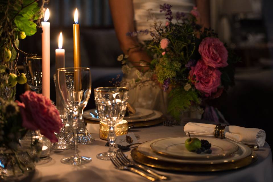Romantic wedding table