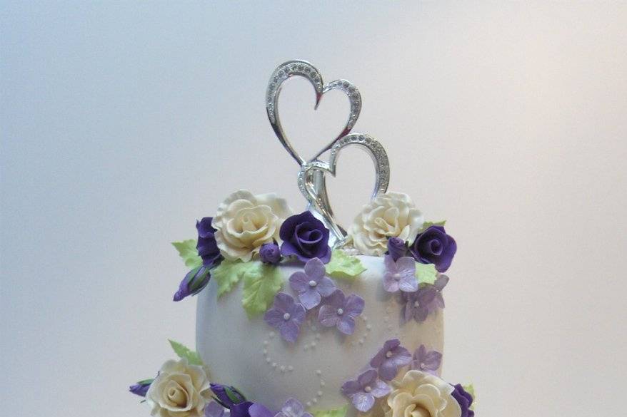 purple bling cake - garden 009.JPG