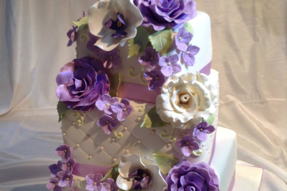 sonya purple flower & mini cake 006.JPG