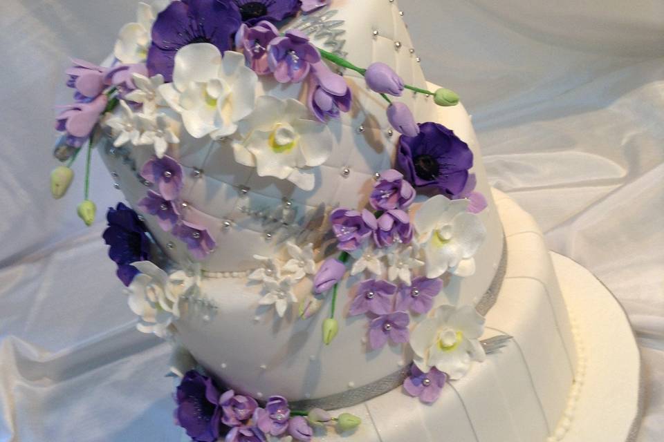 purple cakes 007.JPG