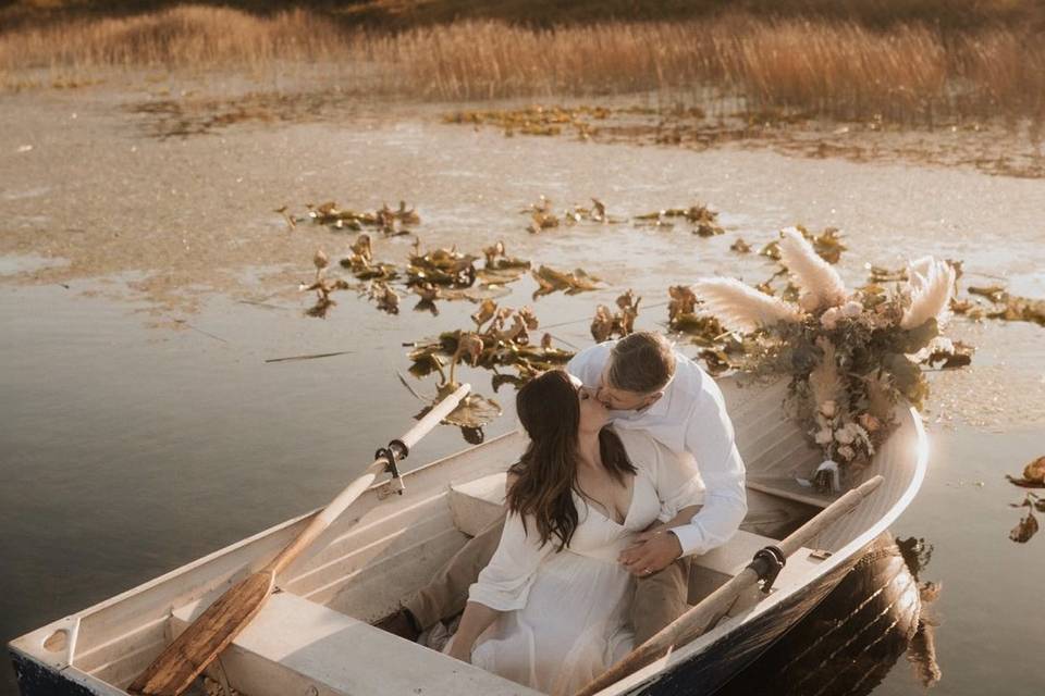 Elopement moment.