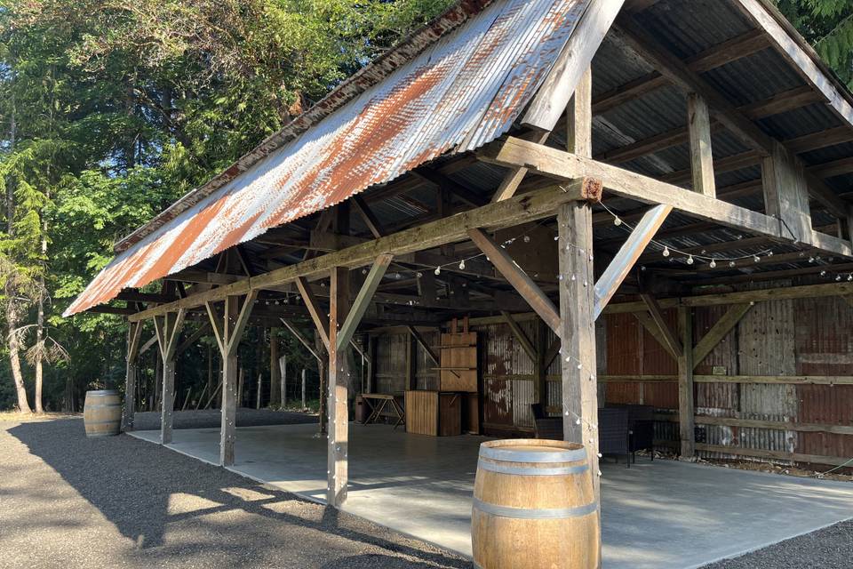 900 sq ft shelter.