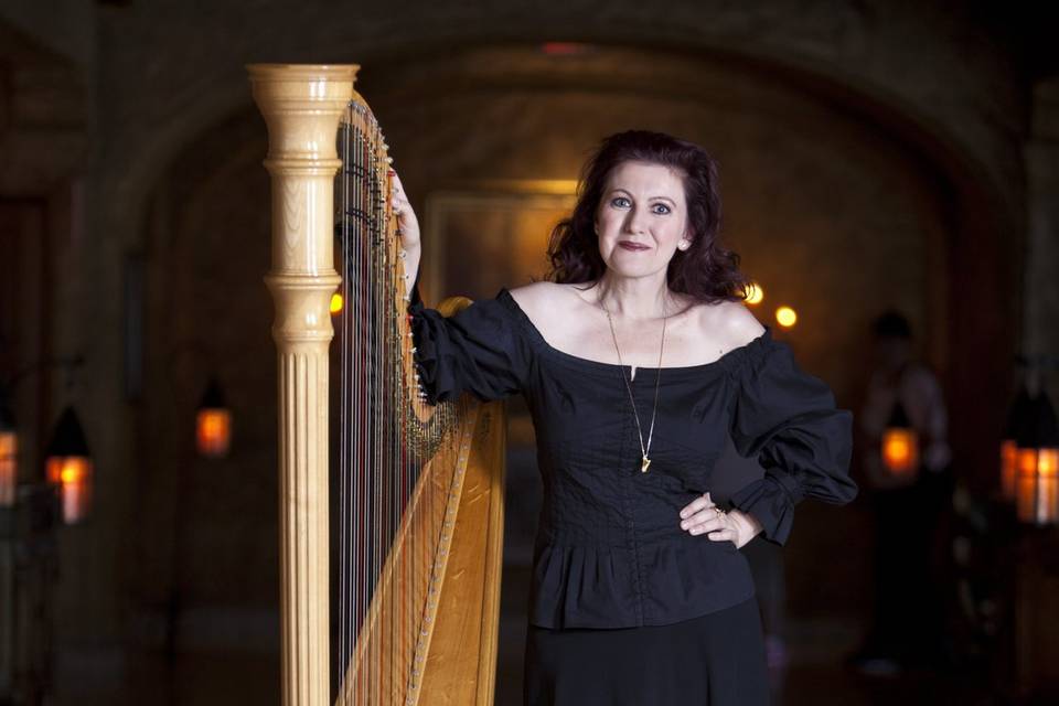 Tracy Sweet - Harpist