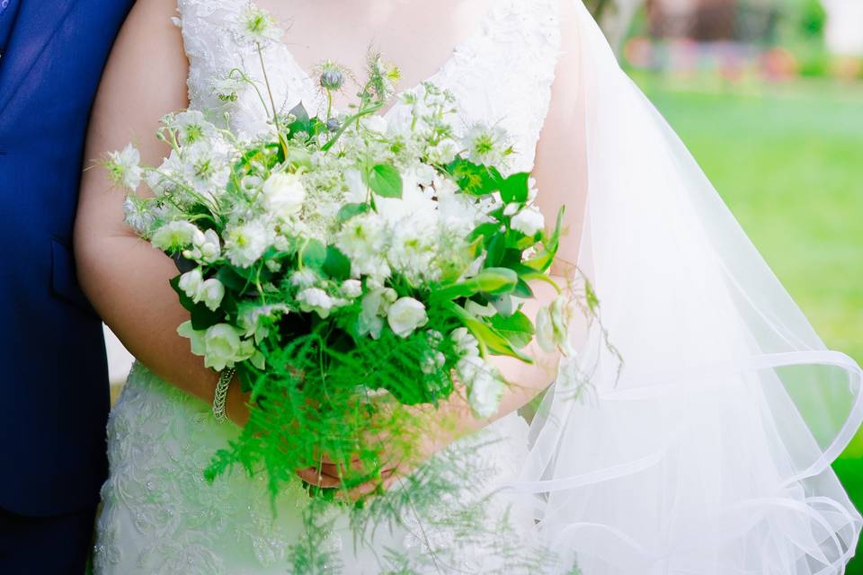 Elegant white Bridal Bouquet