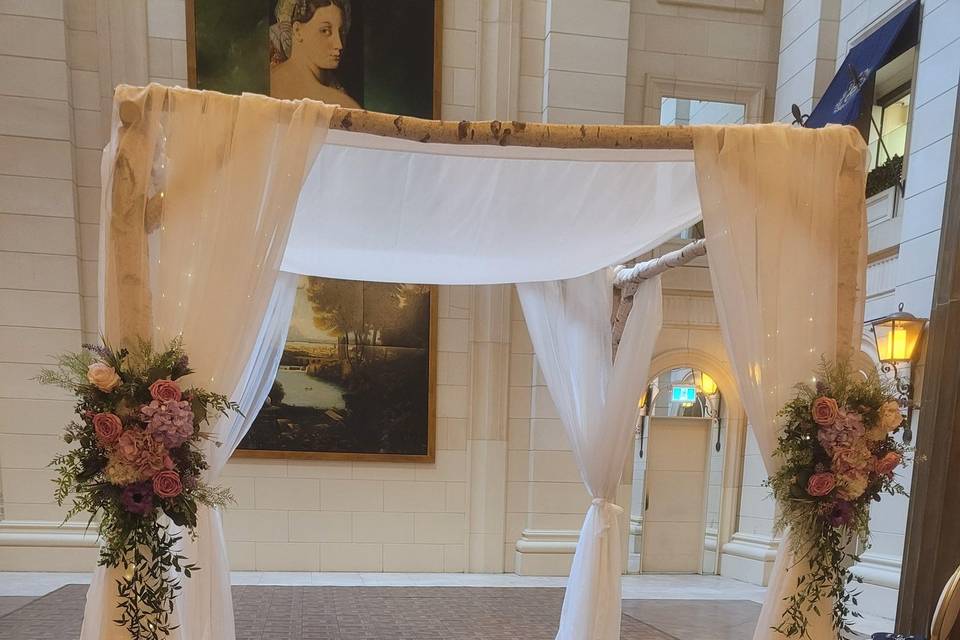 Chuppah Decor