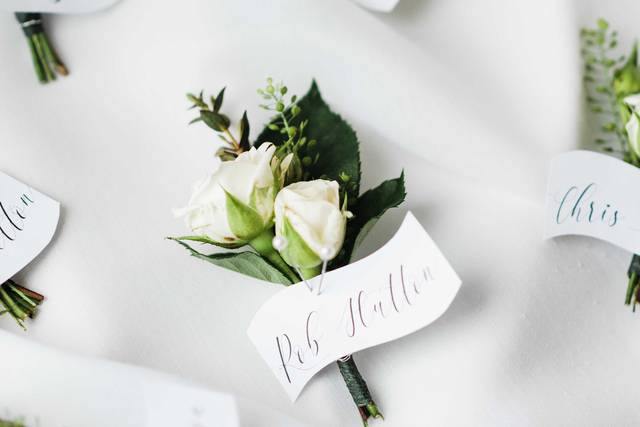 Boutonniere details