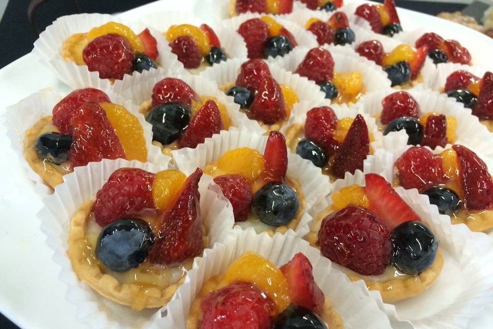 Fresh Berry Tarts