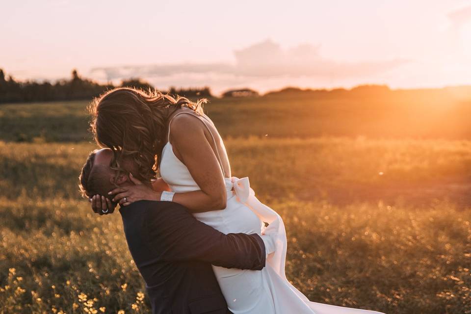 Edmonton Backyard Wedding