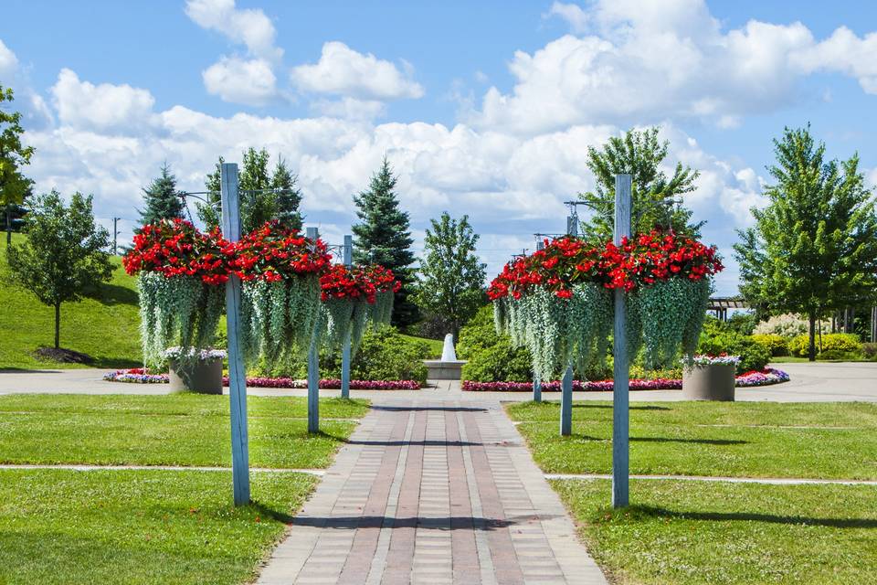 Charming ceremony aisle