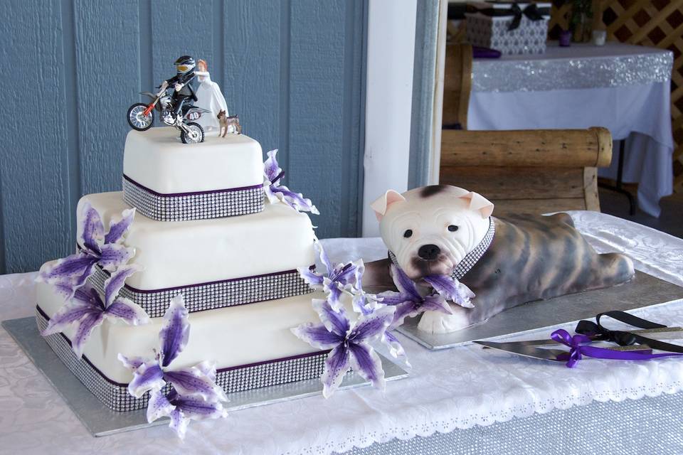 3-tier & matching groom's cake