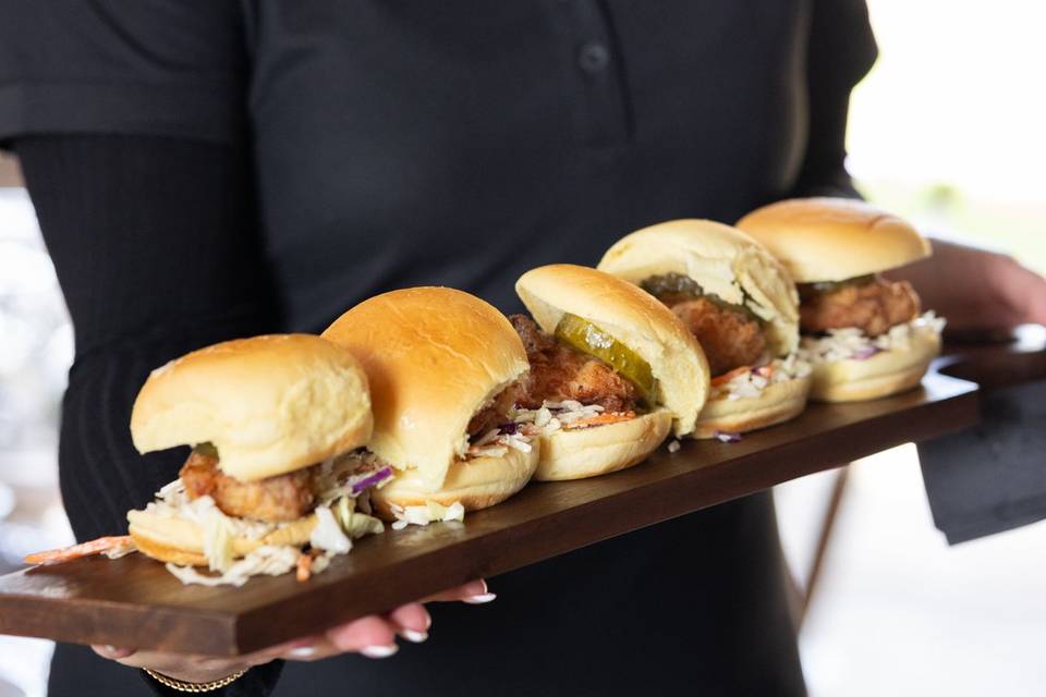 Chicken sliders, appetizer