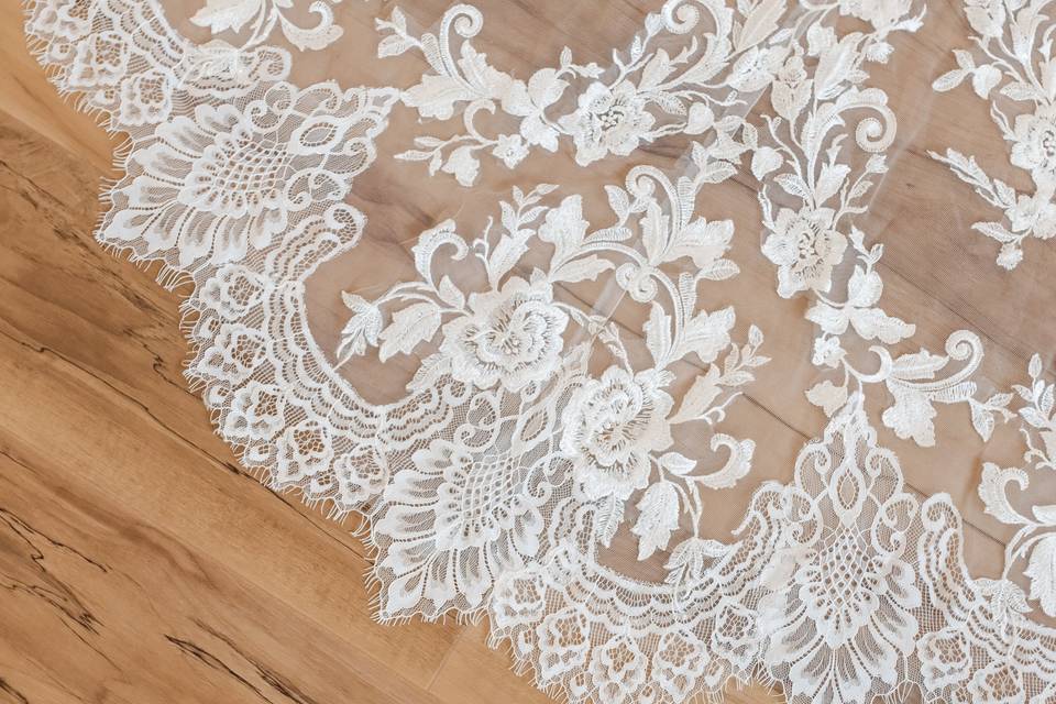 Lace details