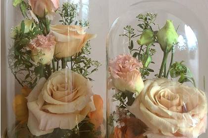 Bell jar table centrepieces