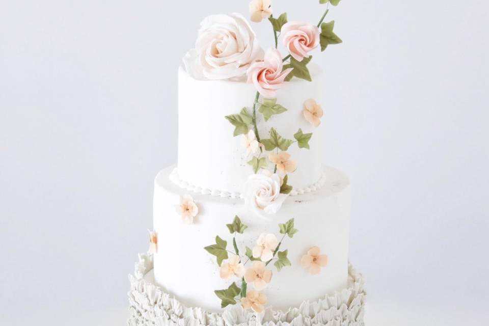 Frilly, Elegant Cake