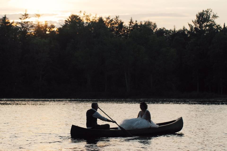 K&R canoeing at their wedding