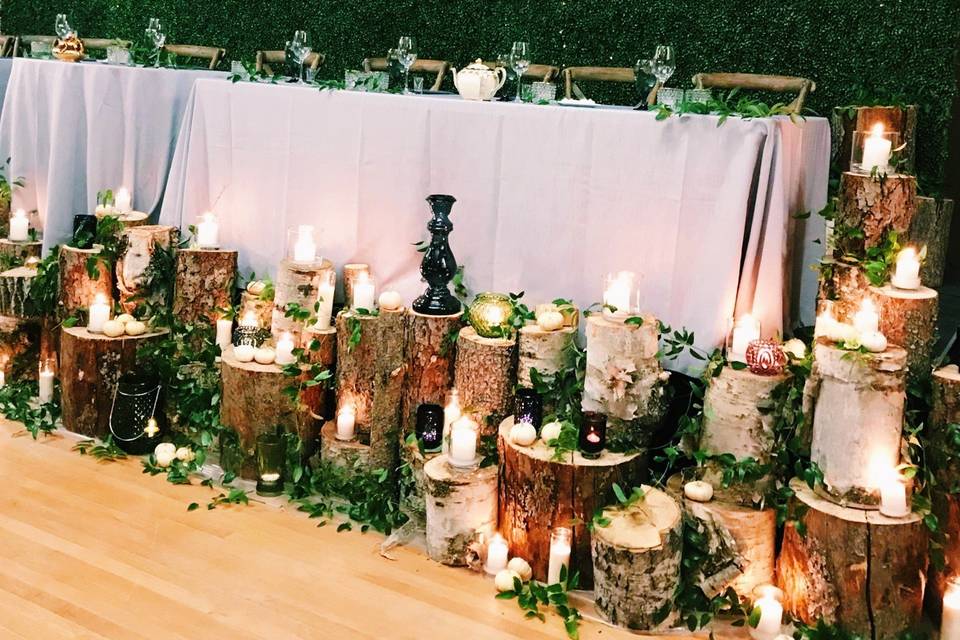 Head table