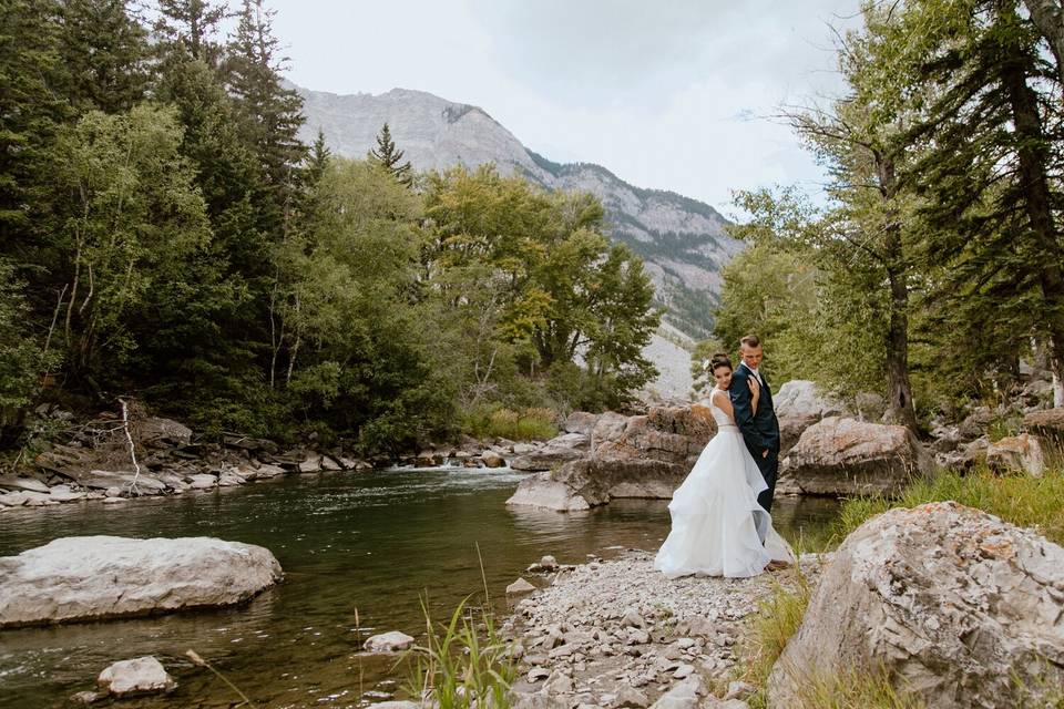 Crowsnest Pass wedding