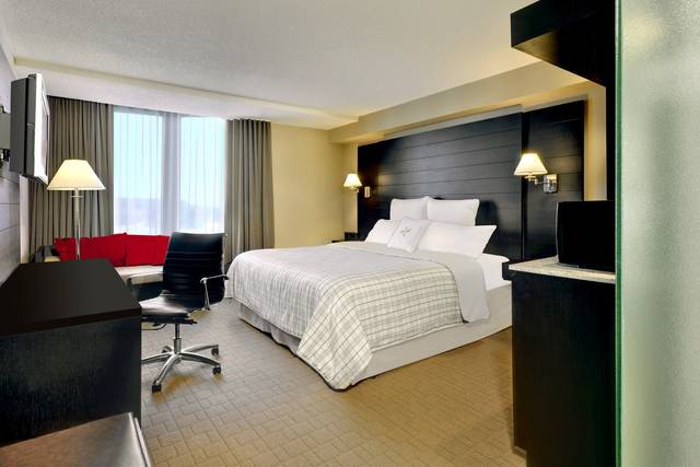 King Room - NEW.jpg