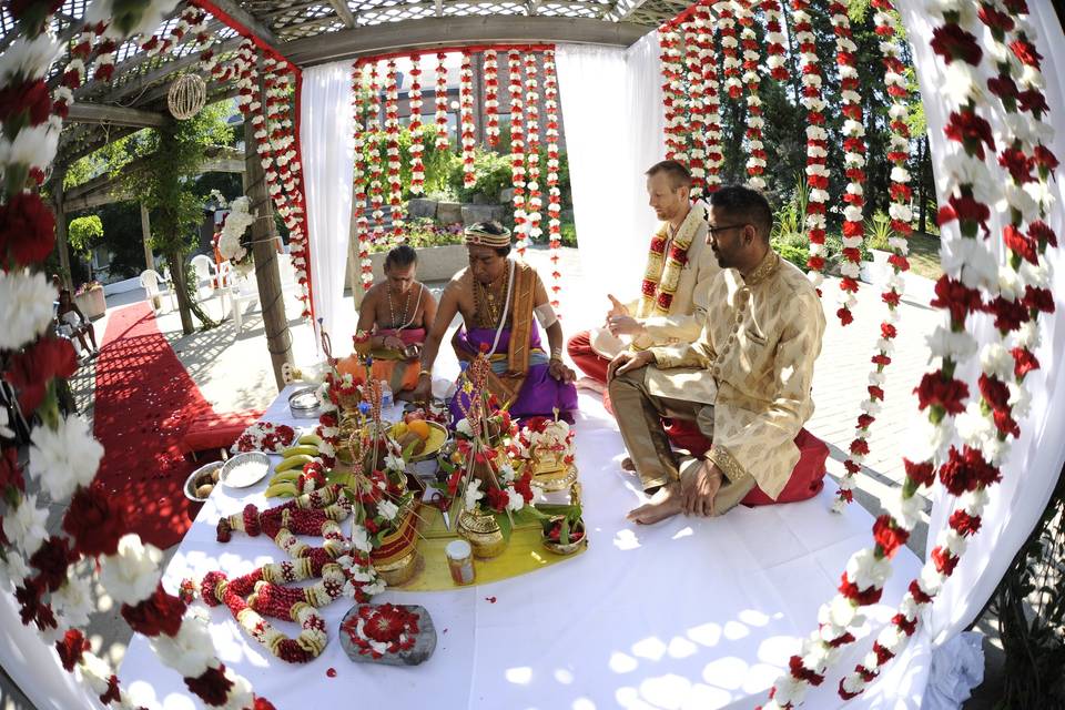 Outdoor Ceremony-Waterfalls