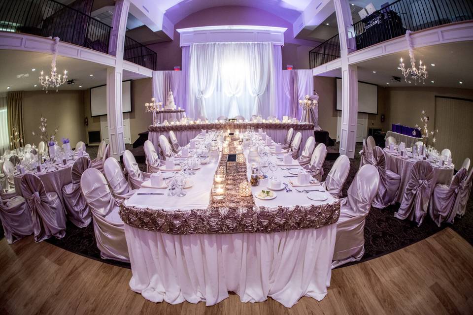 Wedding Essentials Head Table