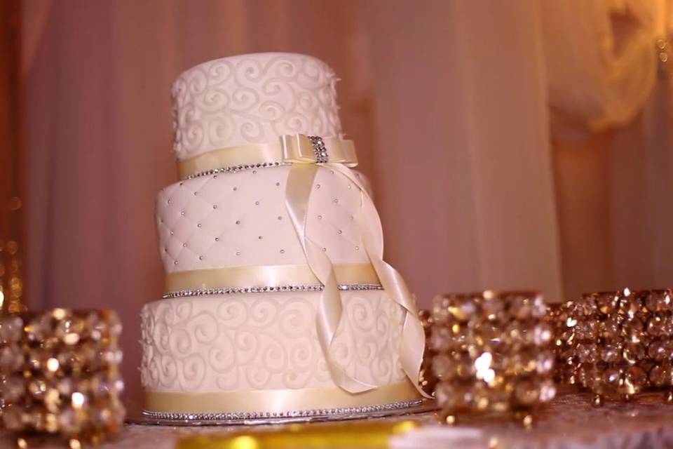 Ultimate Upgrade-Wedding Cake