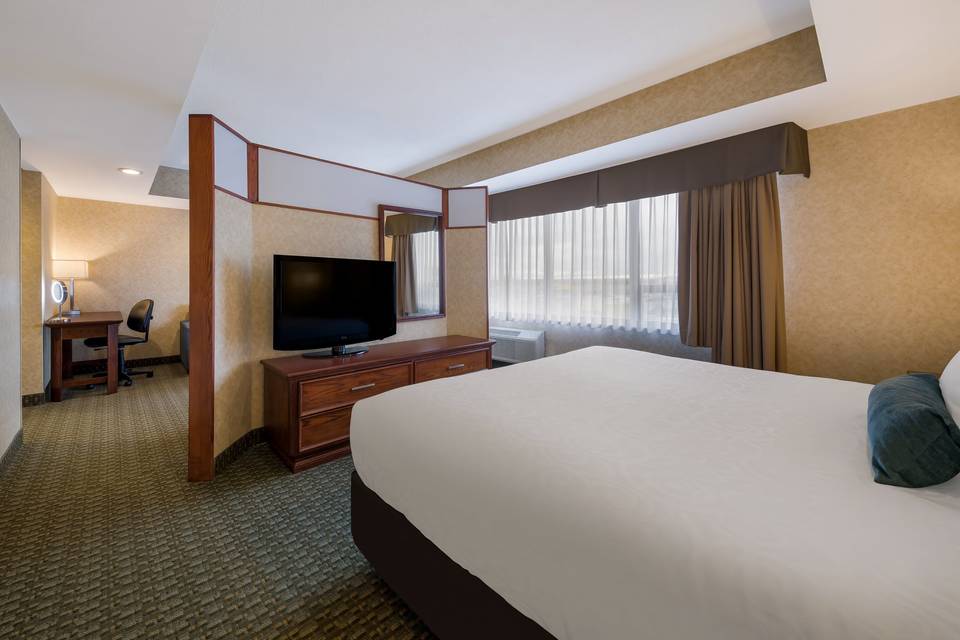Main One King Suite