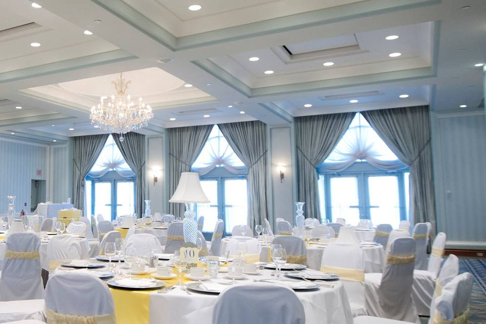 Ballroom hotel wedding