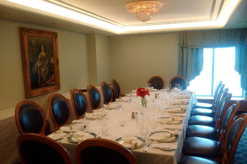 Private dining small wedding