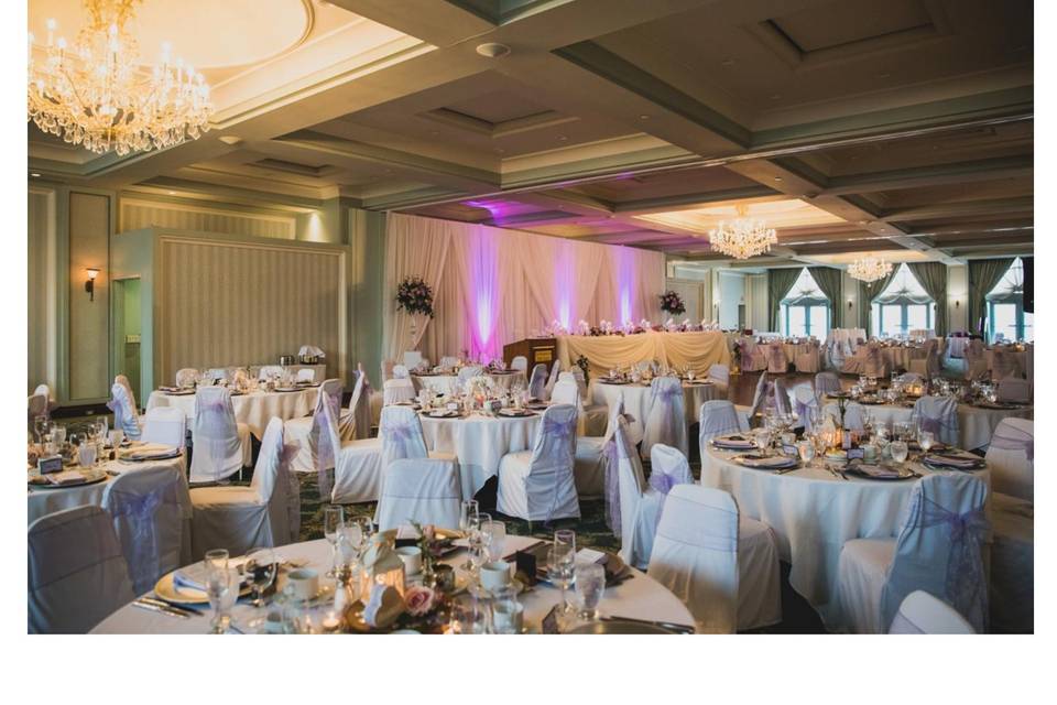 Wedding ballroom waterfront