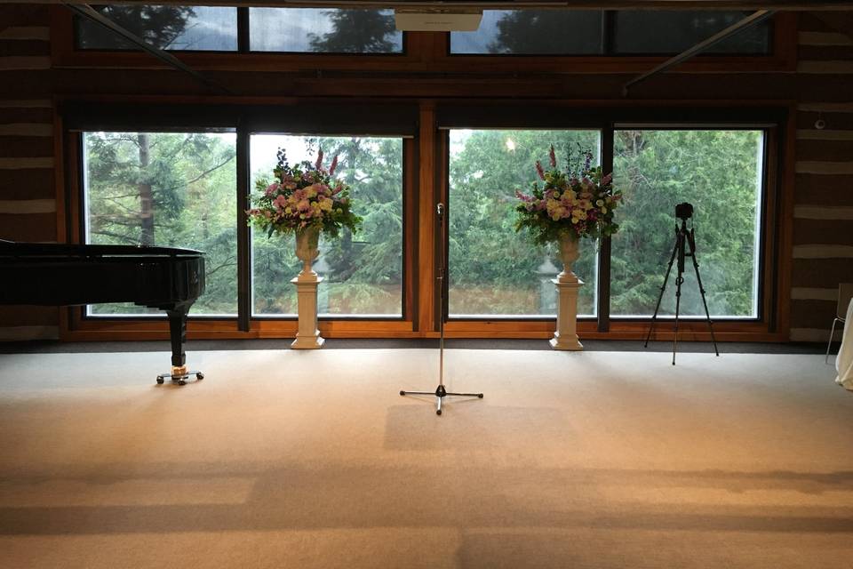 Gallery 8, Ceremony Location