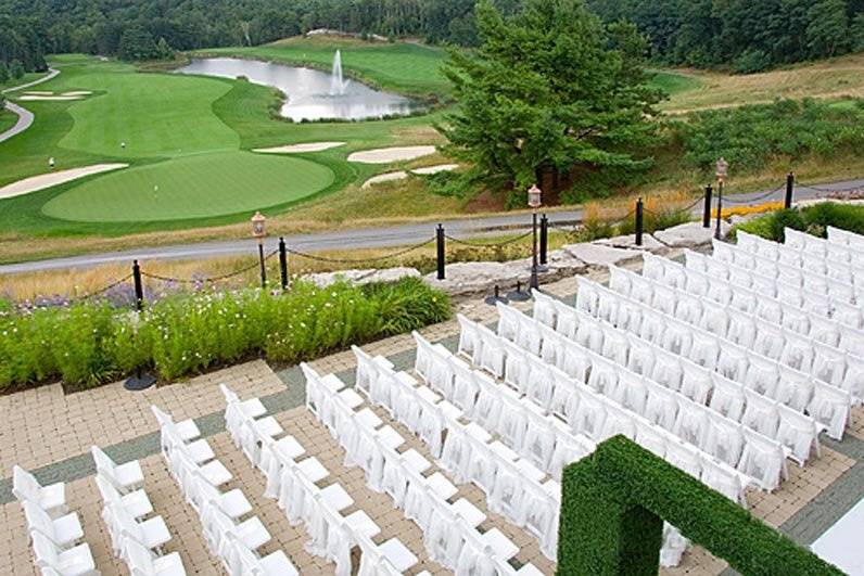 Kleinburg, Ontario golf wedding ceremony