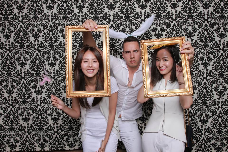 Vancouver wedding photobooth