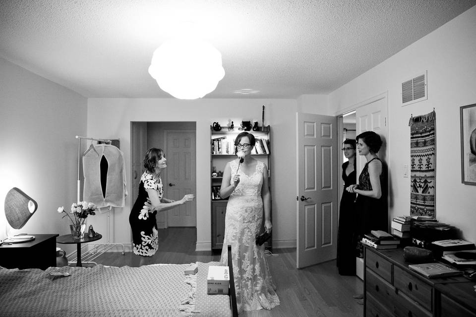 Bride gettting ready