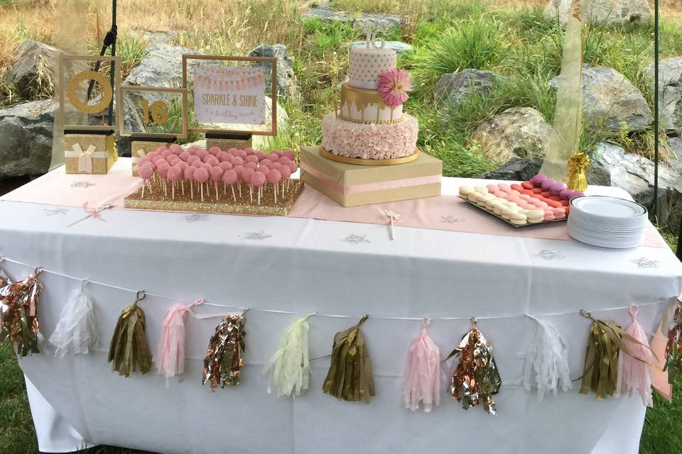 Sweet 16 cake table