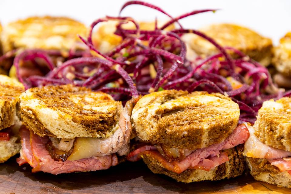 Grilled press mini reubens