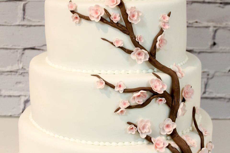 4 tier blush blossom wedding cake-4469.jpg